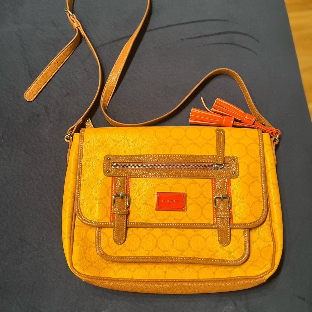 Nine West Large Crossbody purse